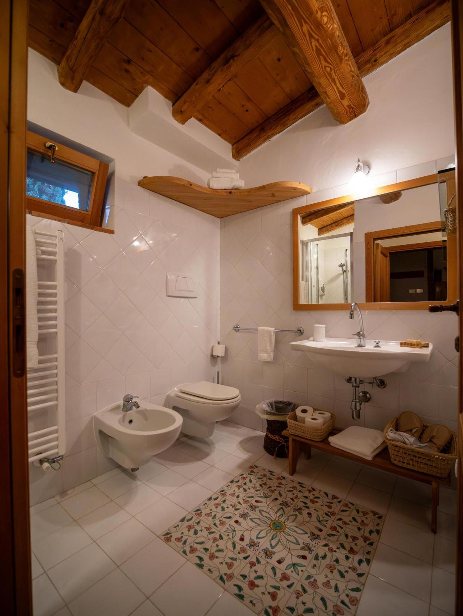 Podere Le Mezzelune Bibbona Exterior photo